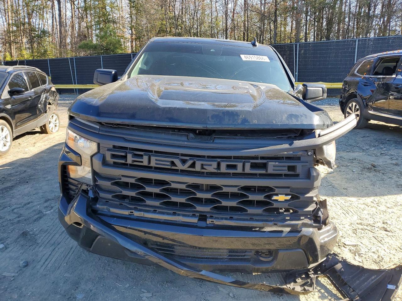 2022 Chevrolet Silverado K1500 Custom - Фото 5