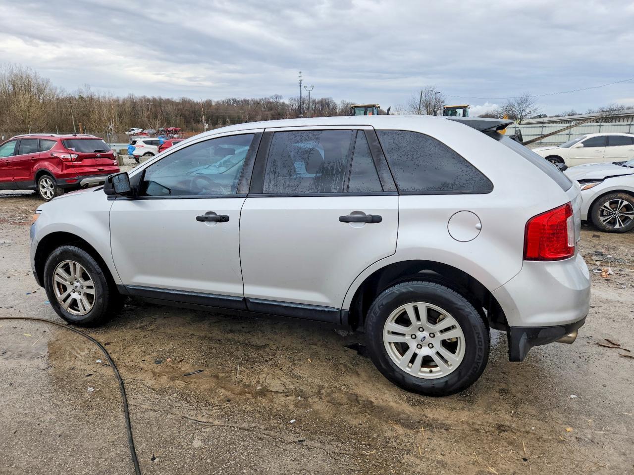2011 Ford Edge Se - Фото 2