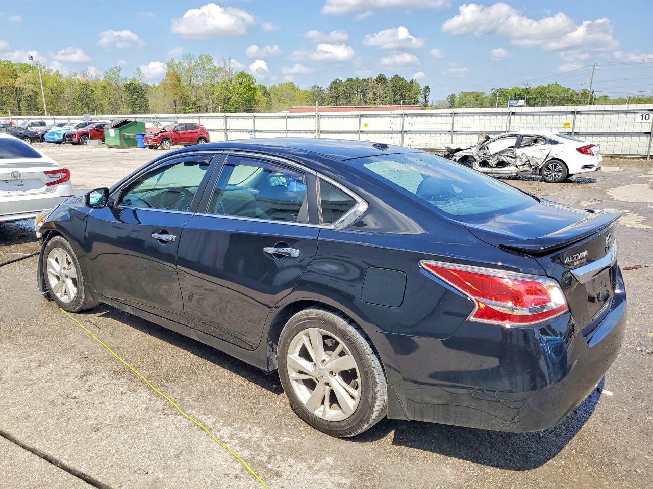 2015 Nissan Altima 2.5 Sl - Image 2