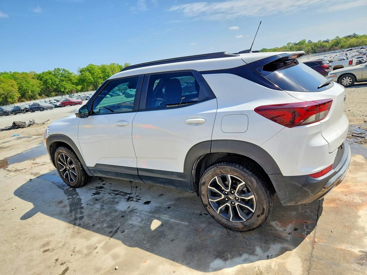 2023 Chevrolet Trailblazer Activ - Image 2