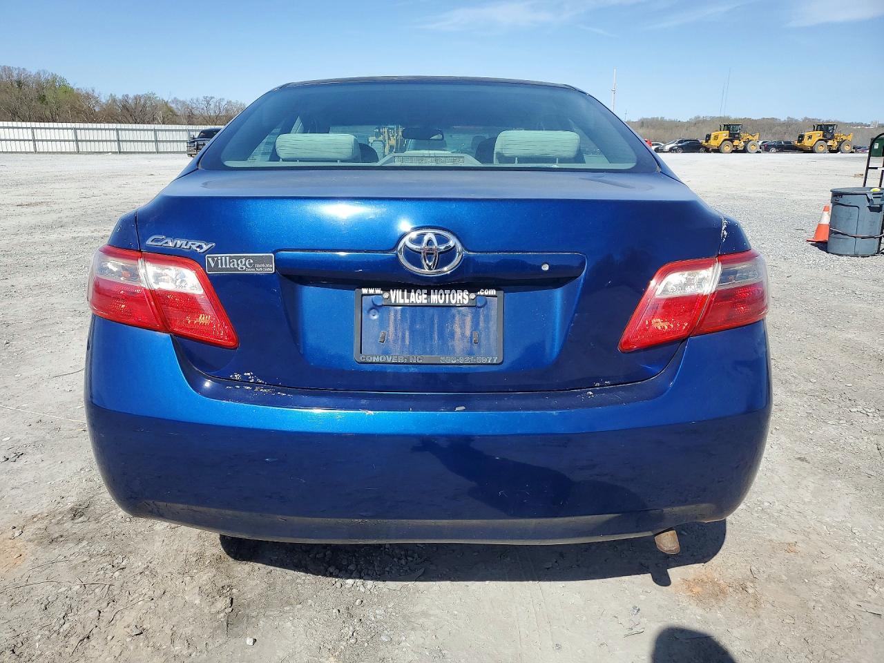 2009 Toyota Camry Base - Image 6