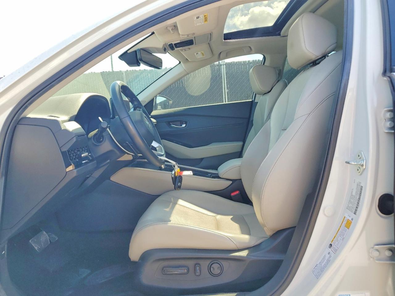 2024 Honda Accord Touring Hybrid - Фото 7