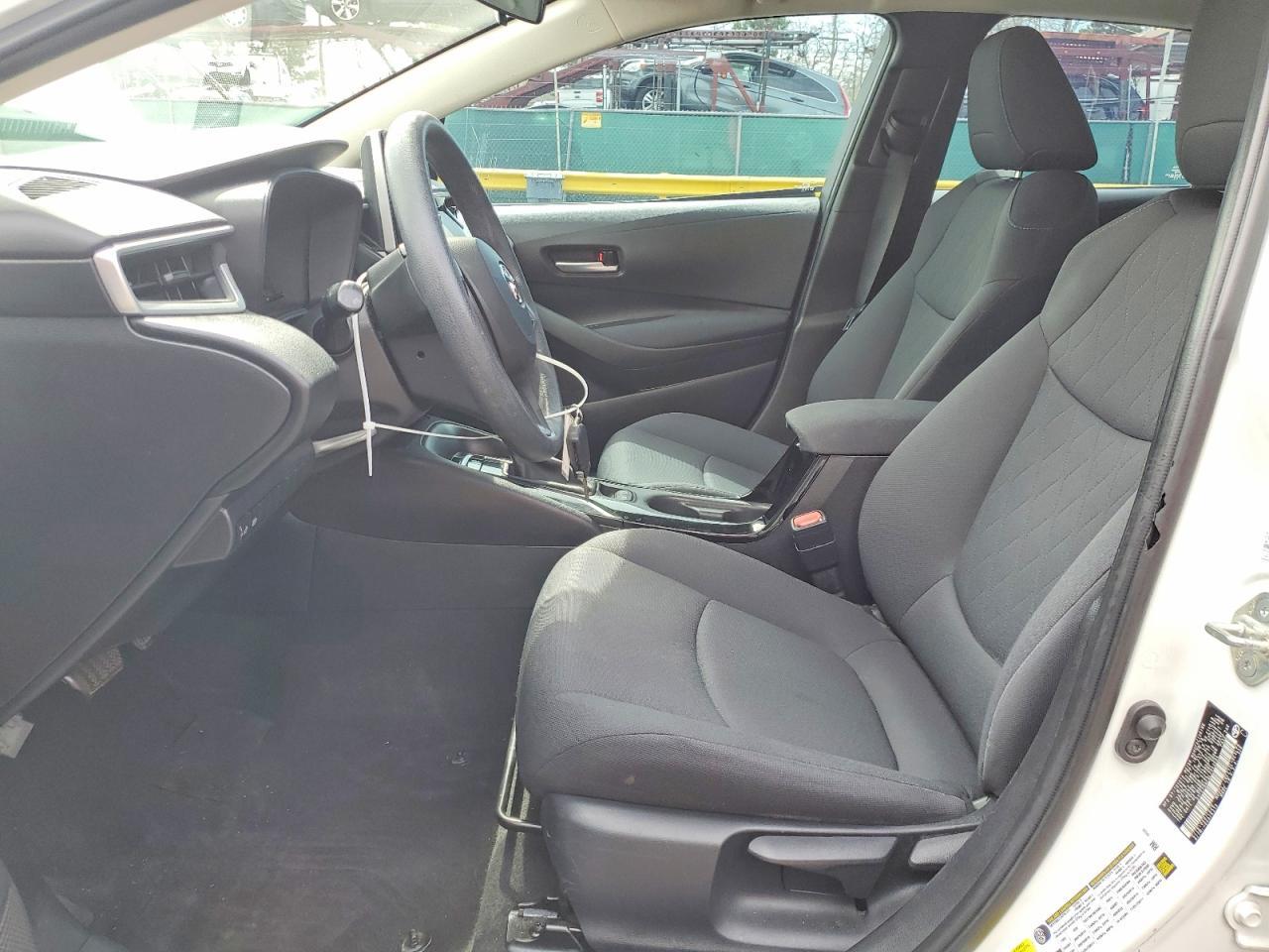2020 Toyota Corolla Le - Фото 7