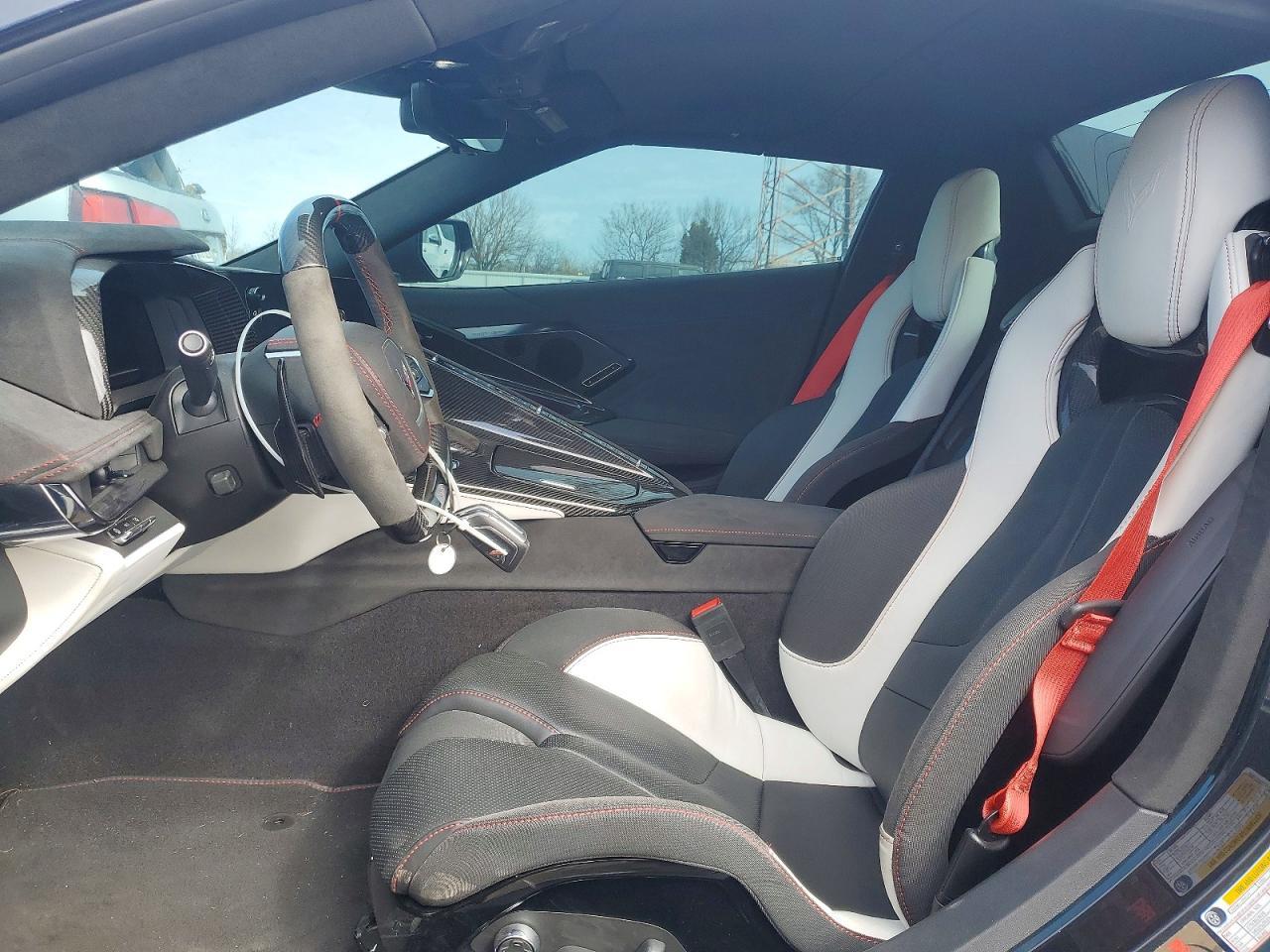 2023 Chevrolet Corvette - Image 7