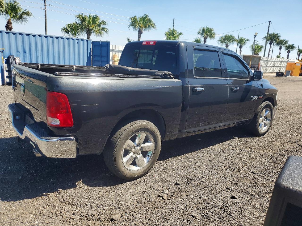2016 Ram 1500 Slt - Image 3