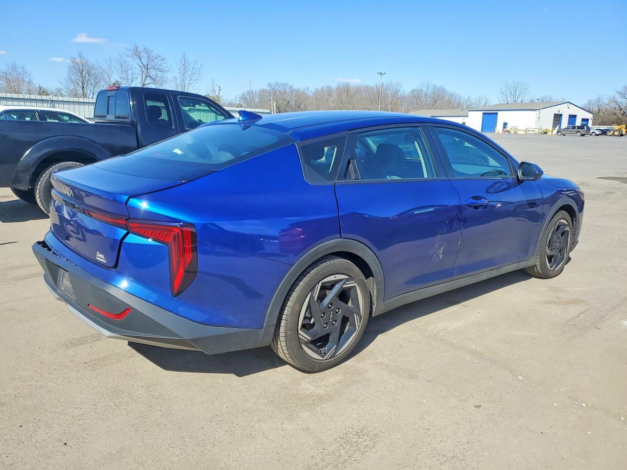 2025 Kia K4 Ex - Image 3