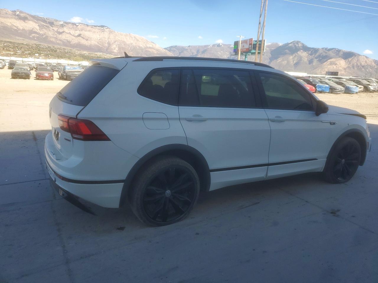 2020 Volkswagen Tiguan Se - Фото 3