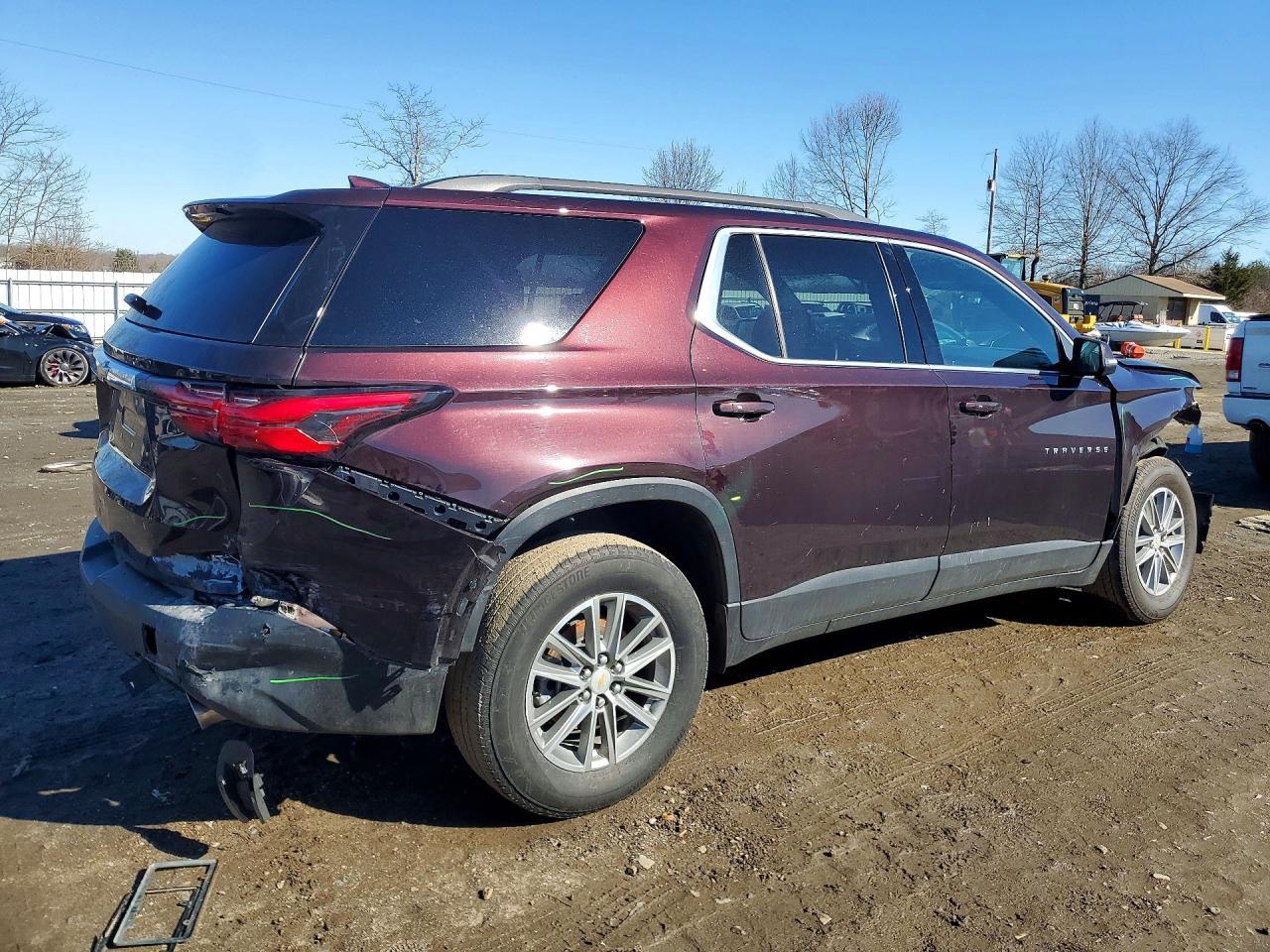 2023 Chevrolet Traverse Lt - Фото 3