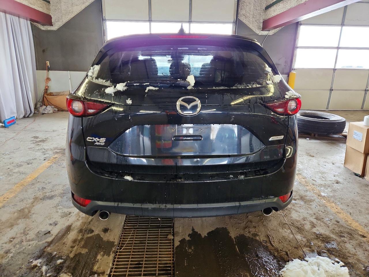 2017 Mazda Cx-5 Sport - Image 6