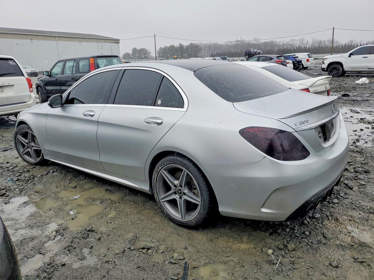 2018 Mercedes-Benz C 300 4Matic - Image 2