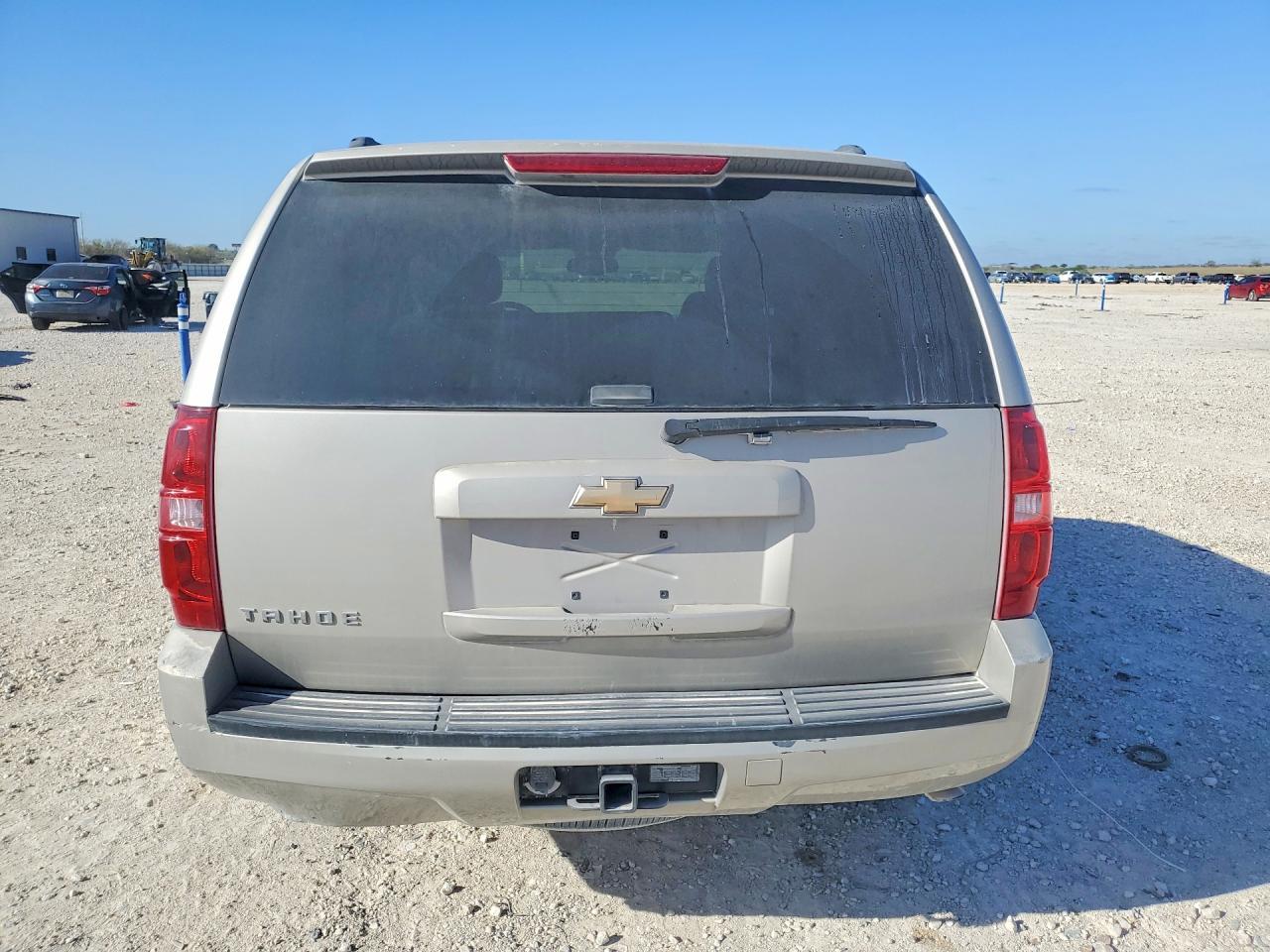 2007 Chevrolet Tahoe C1500 - Image 6