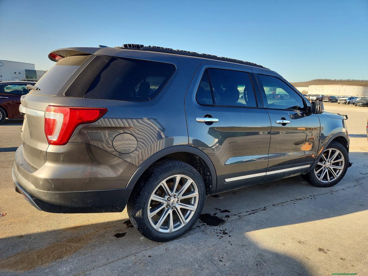 2016 Ford Explorer Limited - Фото 3