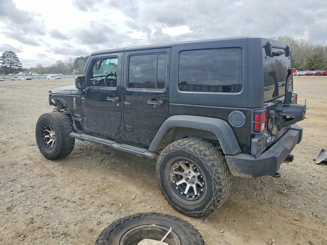 2016 Jeep Wrangler - Image 2