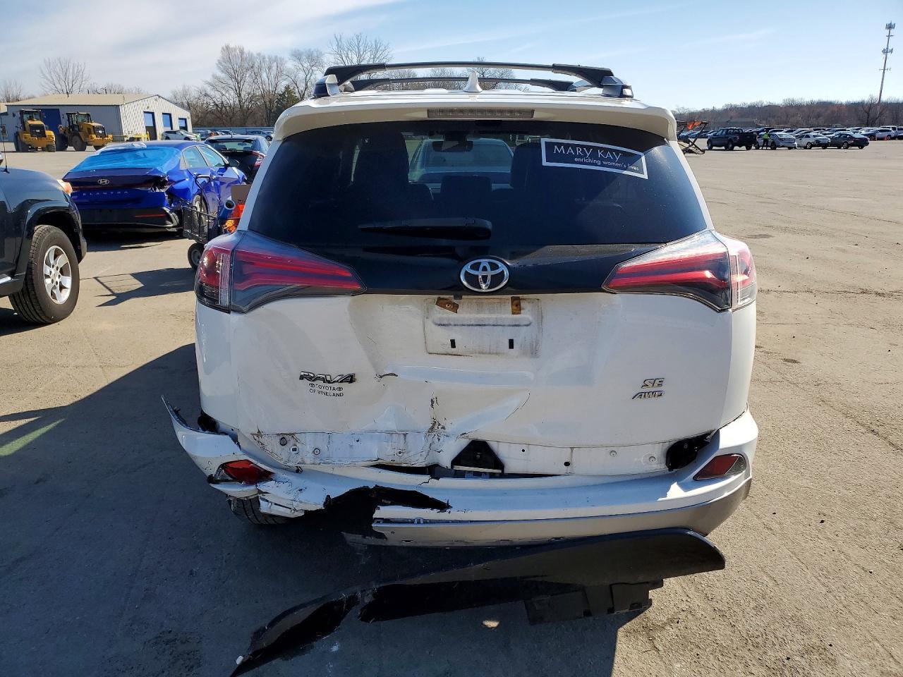 2018 Toyota Rav4 Se - Фото 6
