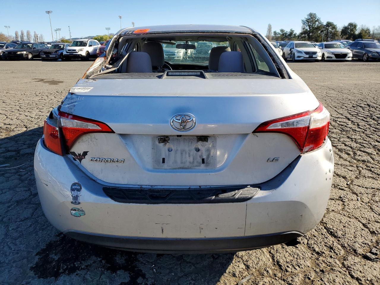 2016 Toyota Corolla Le - Фото 6