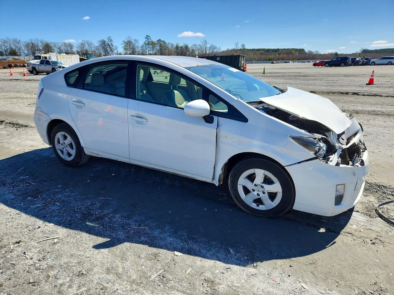 2011 Toyota Prius Four - Image 4