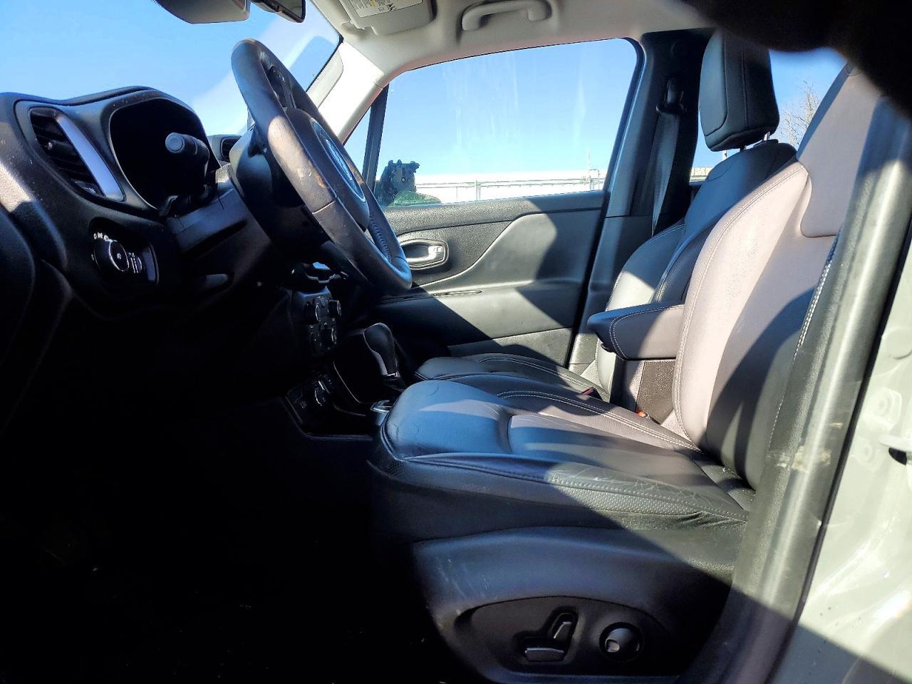 2022 Jeep Renegade Limited - Фото 7