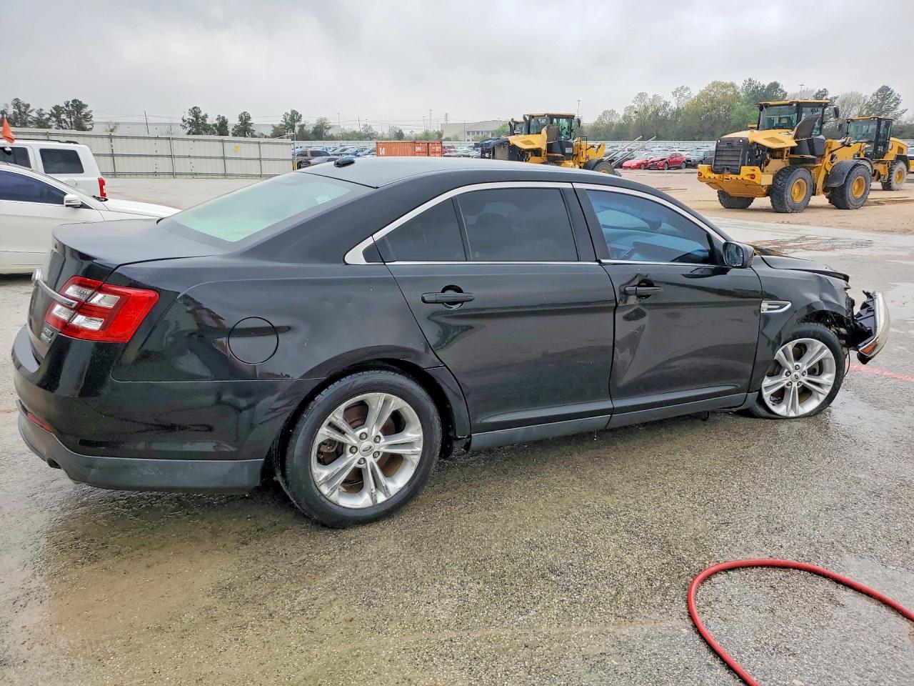 2013 Ford Taurus Sel - Image 3
