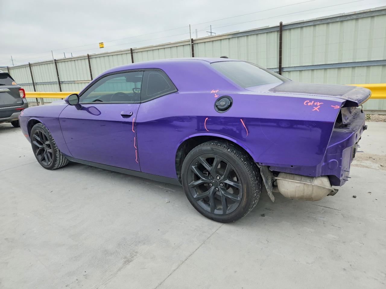 2023 Dodge Challenger Sxt - Image 2