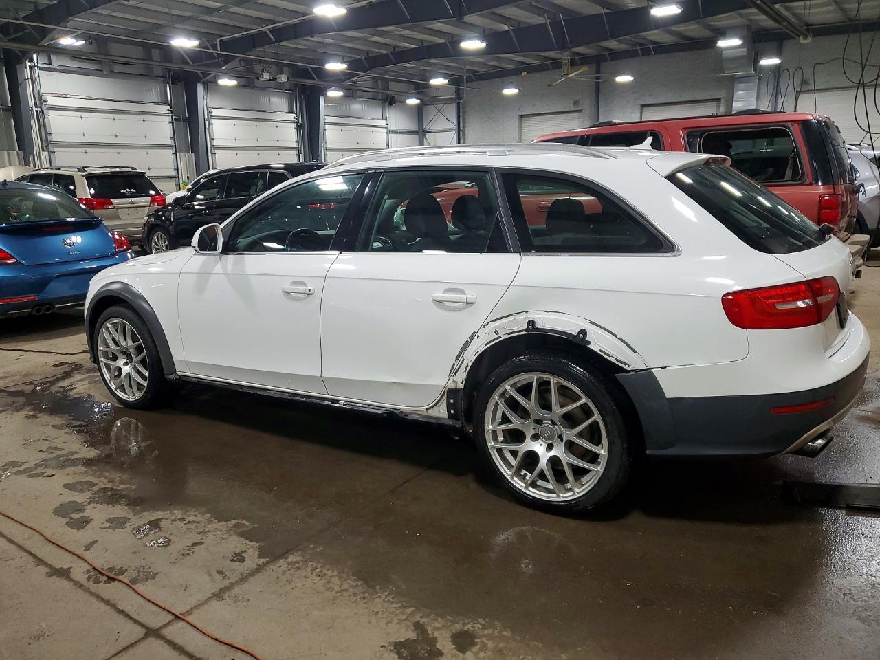 2013 Audi A4 Allroad Premium Plus - Image 2