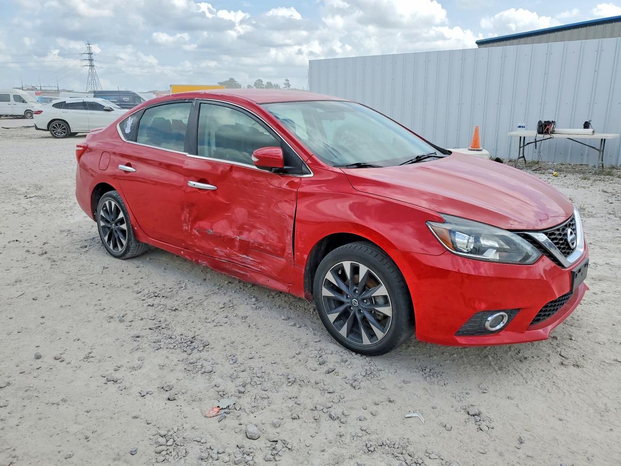 2019 Nissan Sentra Sr - Фото 4