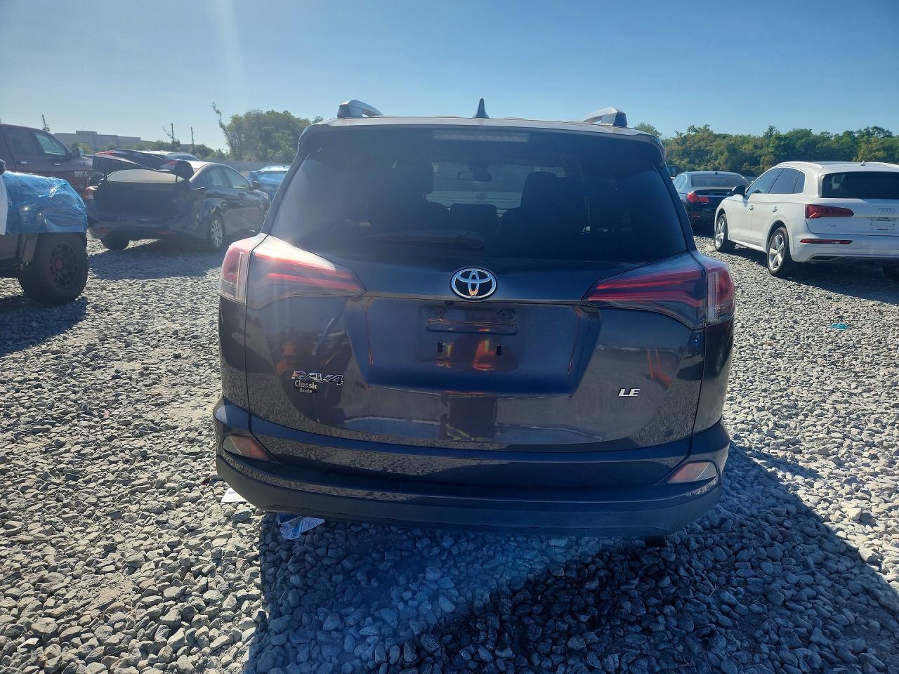 2017 Toyota Rav4 Le - Image 6