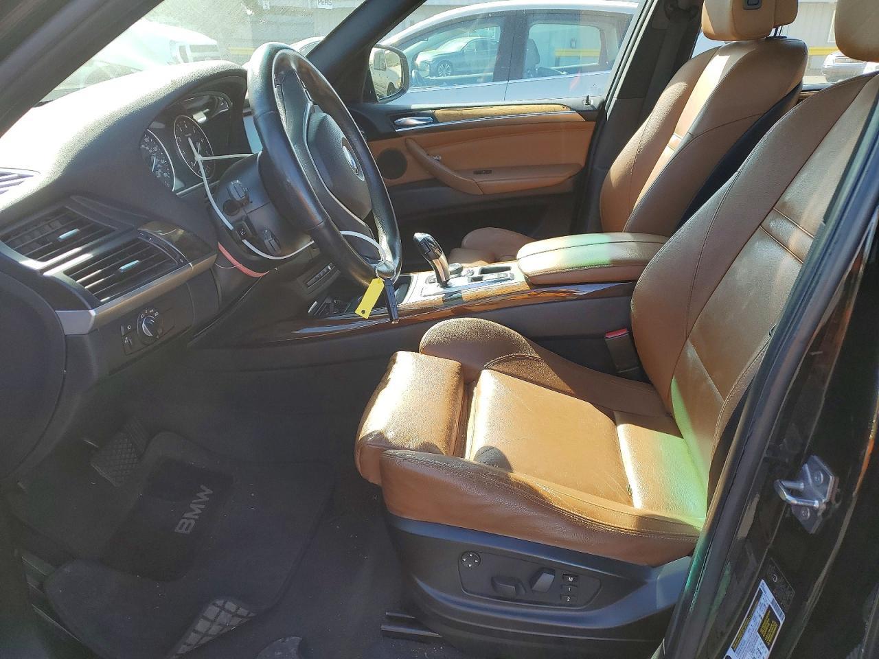 2010 BMW X5 xDrive30I - Image 7