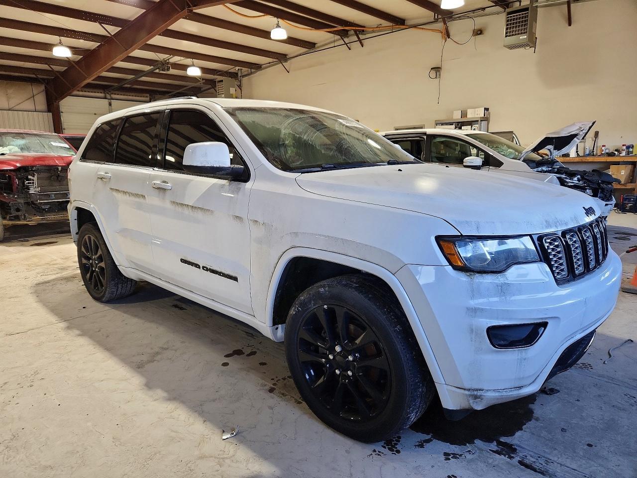 2018 Jeep Gr Cher - Image 4