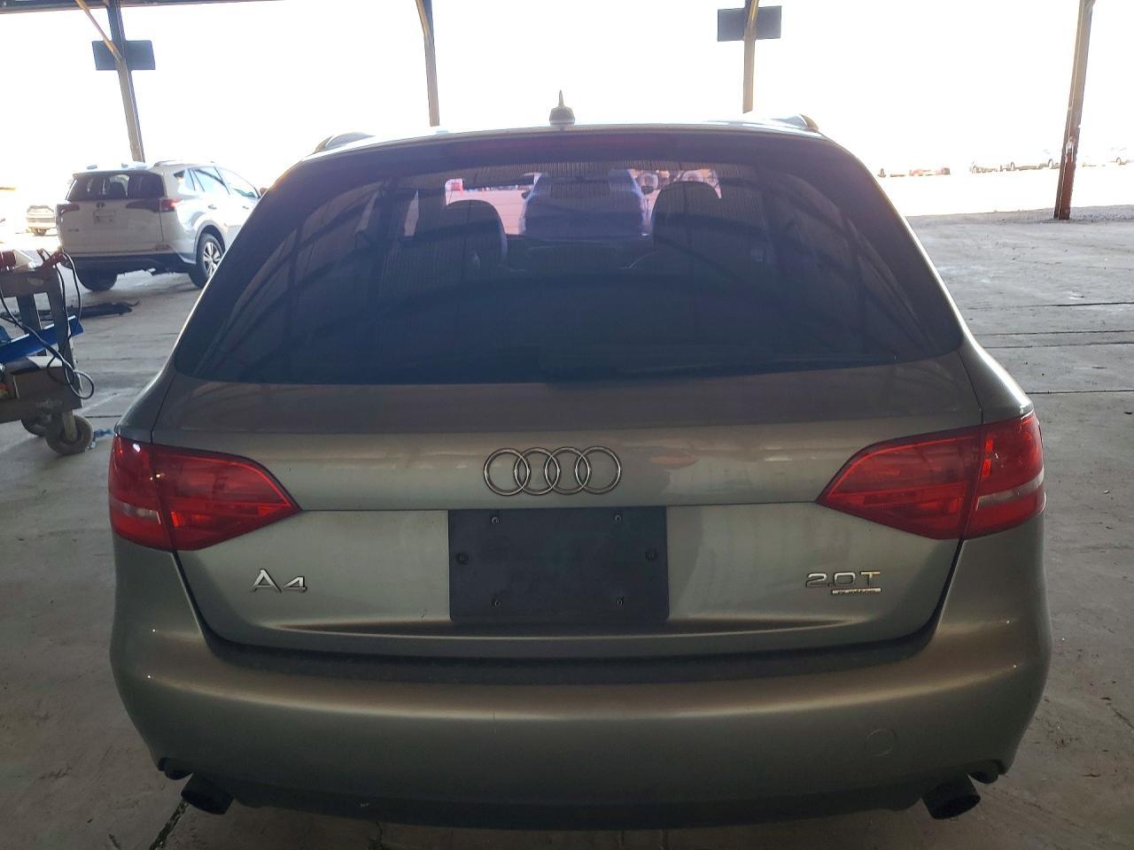 2010 Audi A4 Premium - Image 6