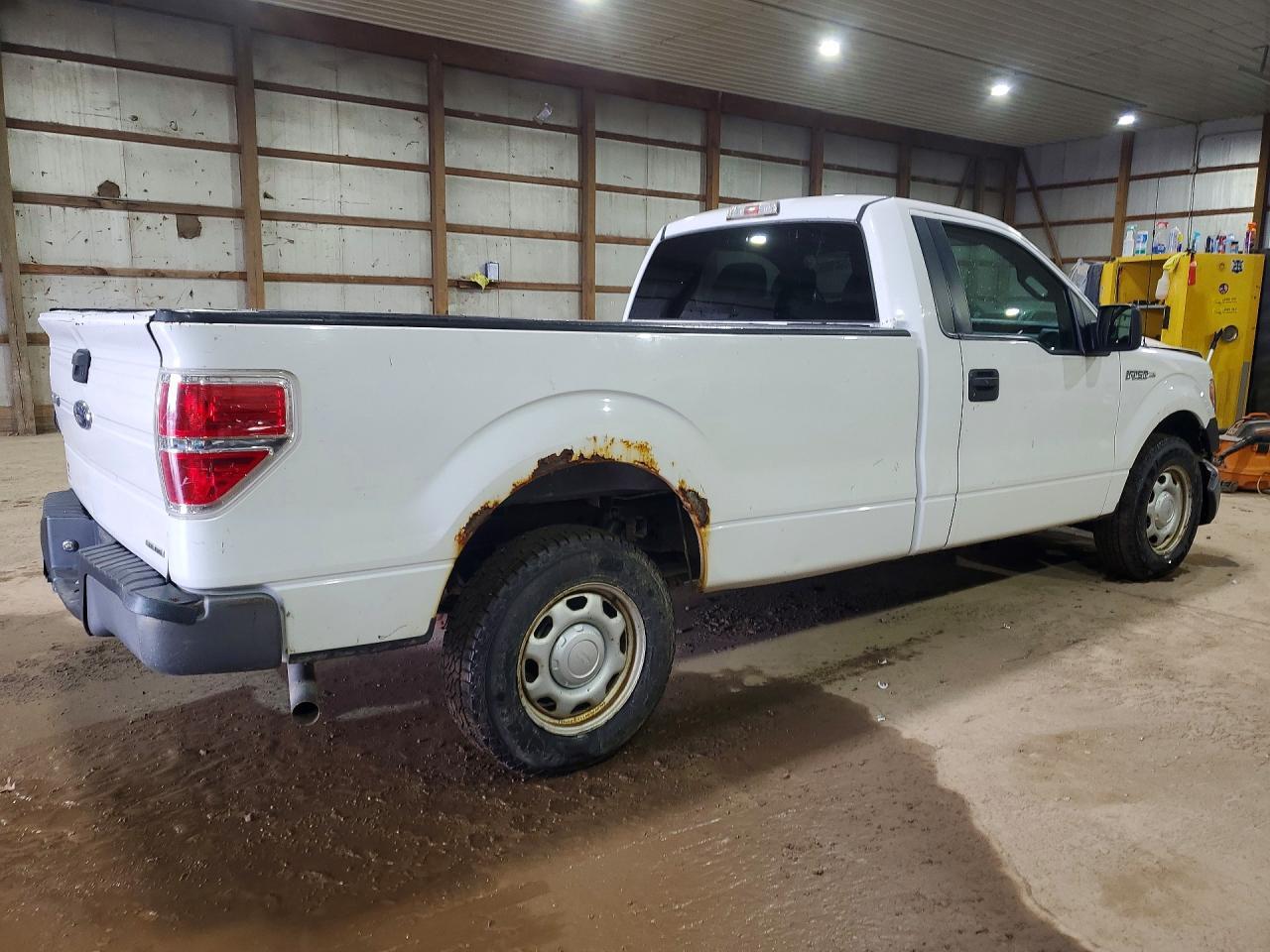 2012 Ford F150 - Фото 3