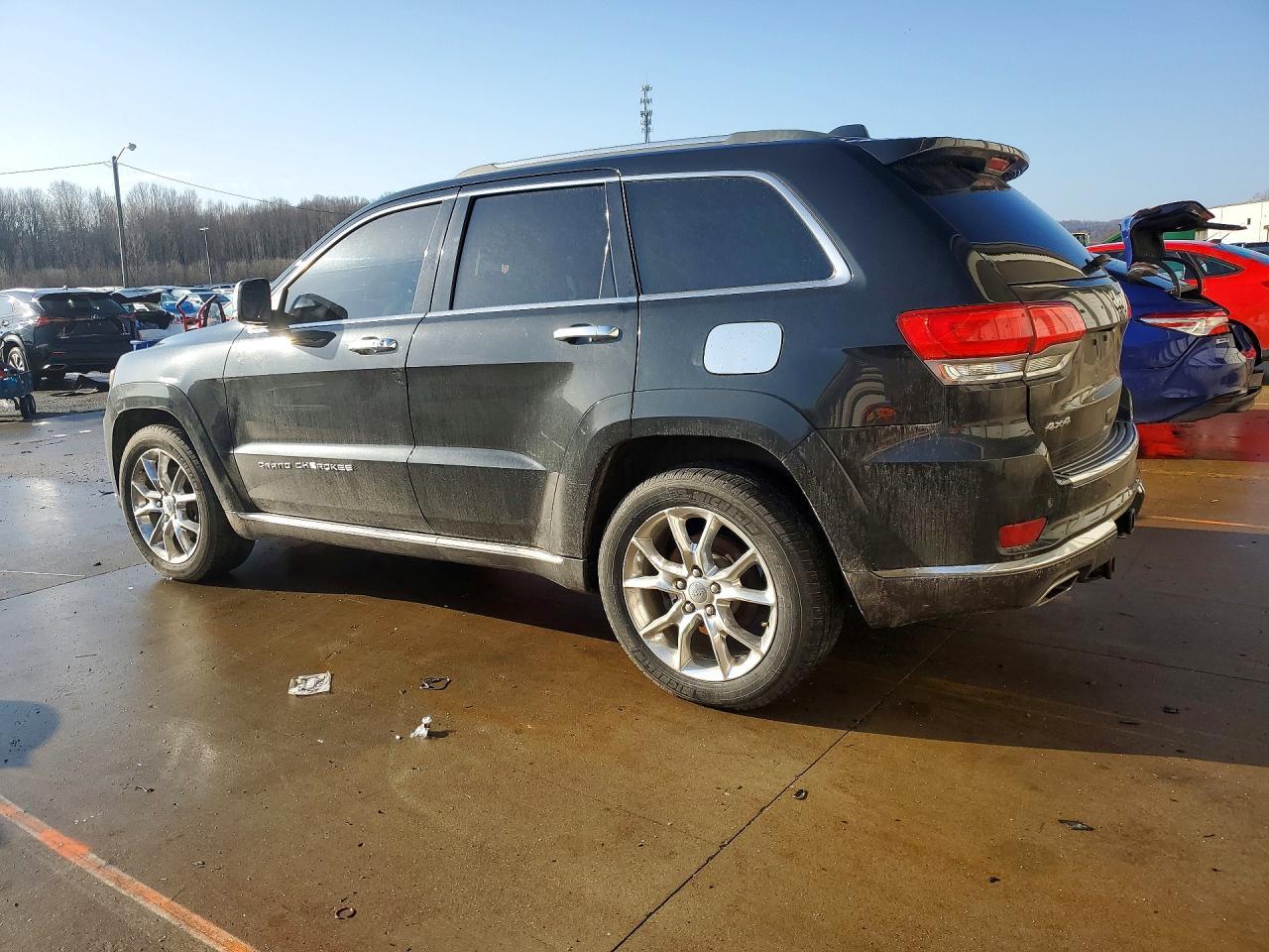 2014 Jeep Grand Cherokee Summit - Image 2