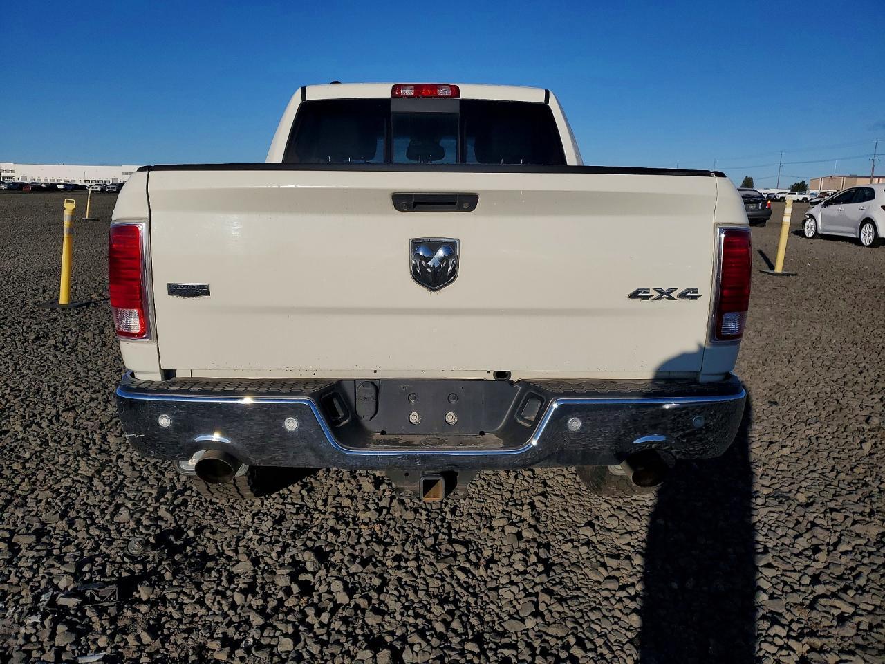 2017 Ram 1500 Laramie - Фото 6