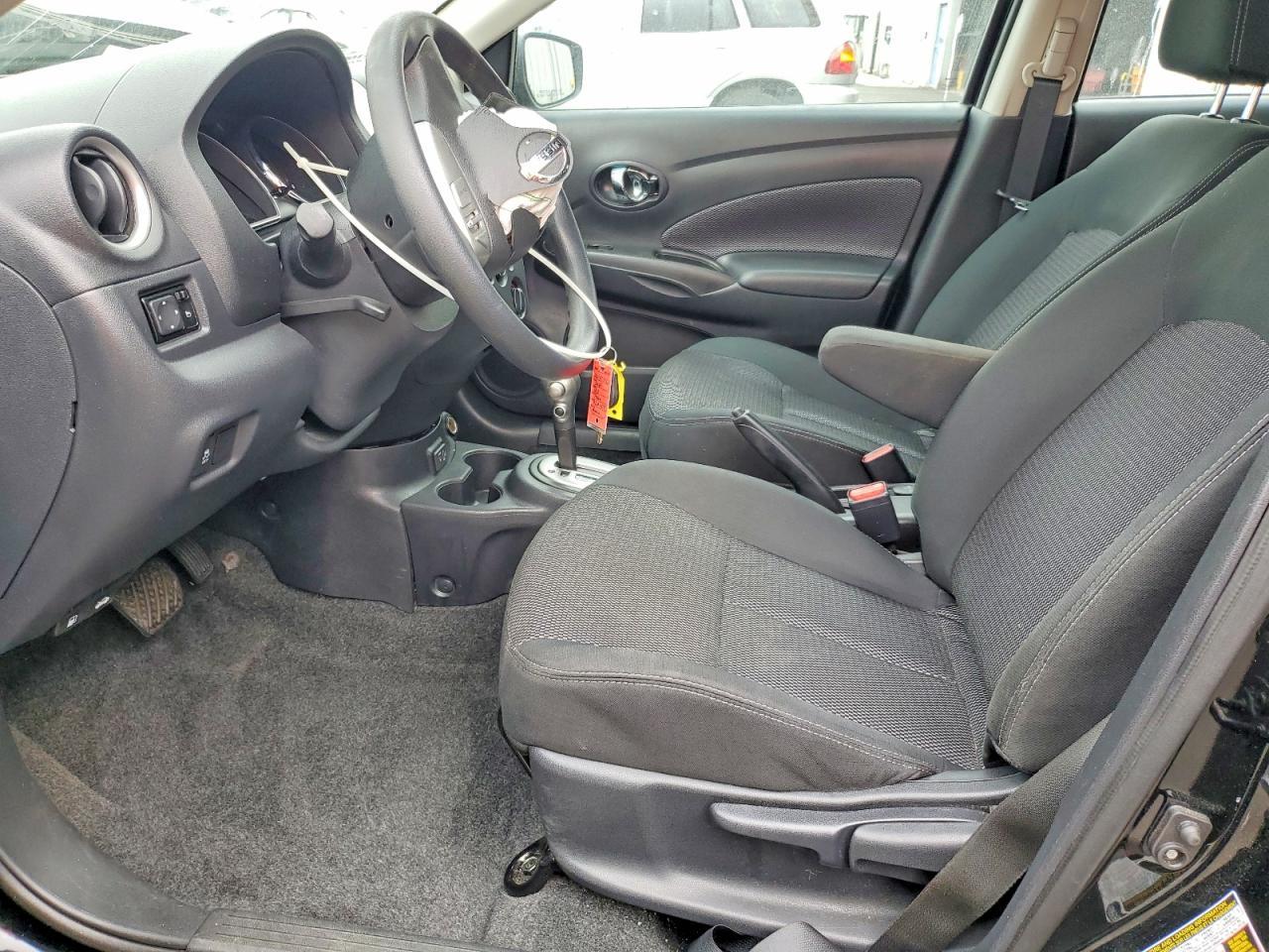2019 Nissan Versa Sv - Image 7