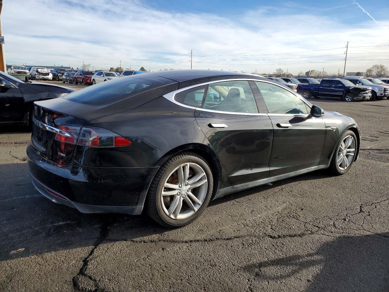 2013 Tesla Model S - Image 3