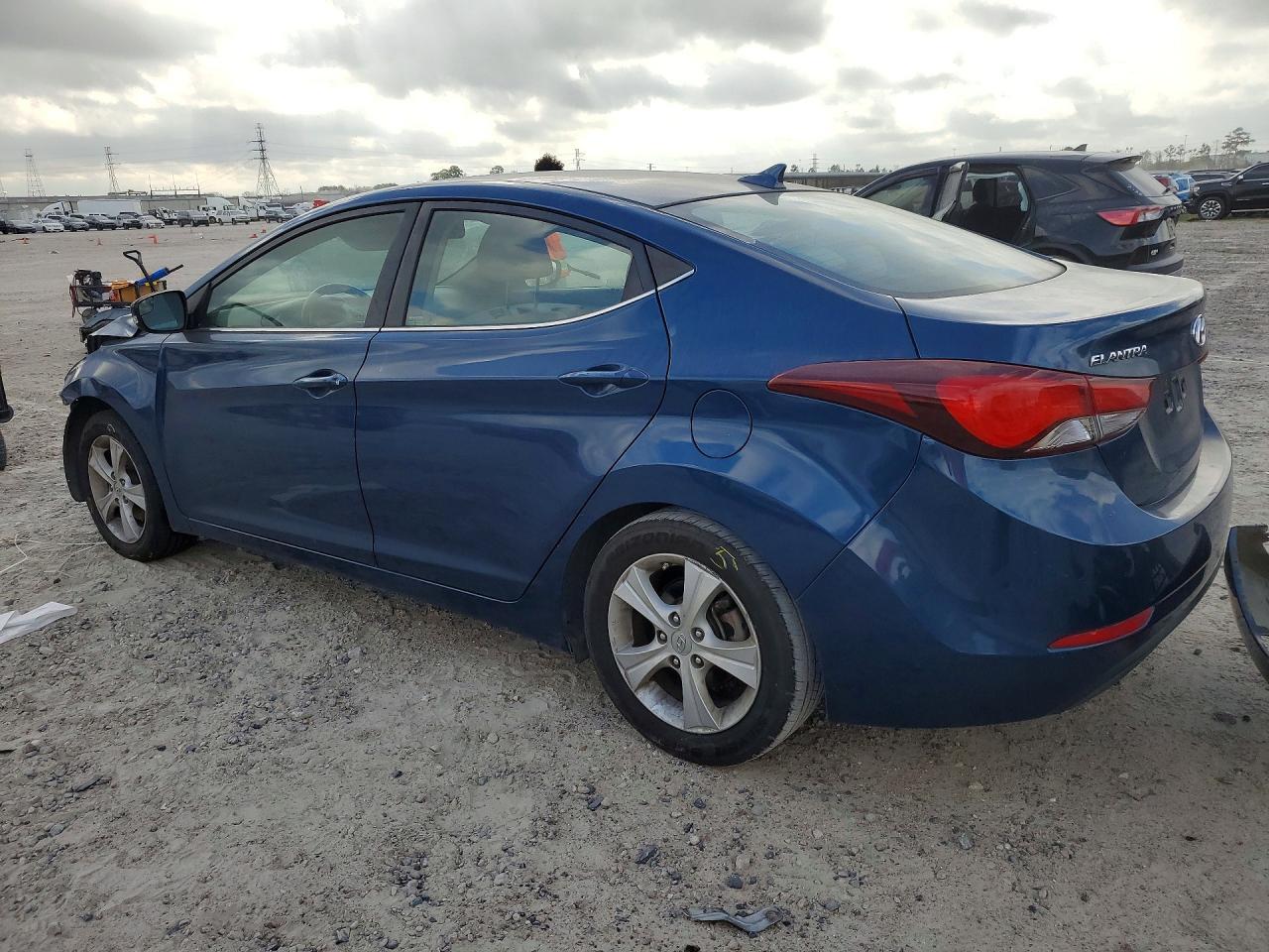 2016 Hyundai Elantra Value Edition - Фото 2