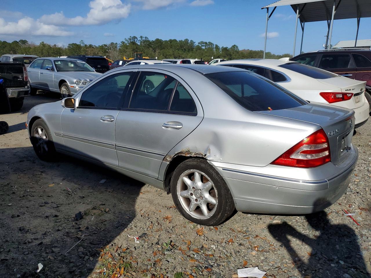 2004 Mercedes-Benz C 240 4Matic - Image 2