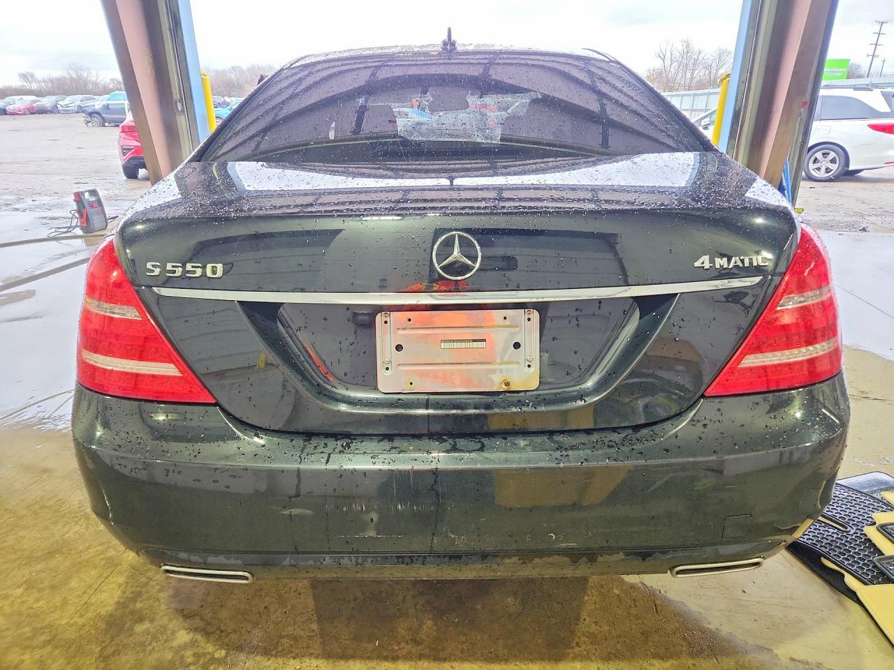 2010 Mercedes-Benz S 550 4Matic - Фото 6