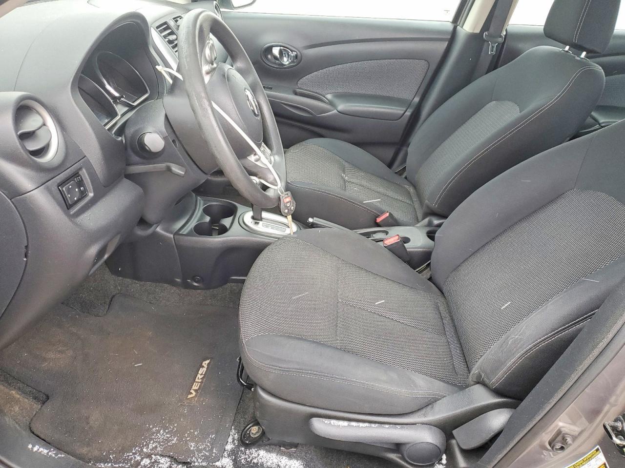 2014 Niss Versa S - Фото 7