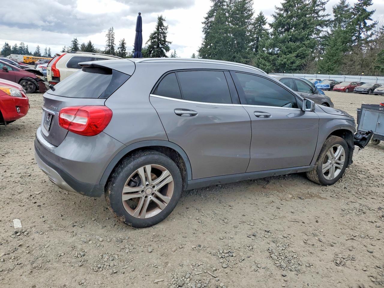 2017 Mercedes-Benz Gla 250 4Matic - Фото 3
