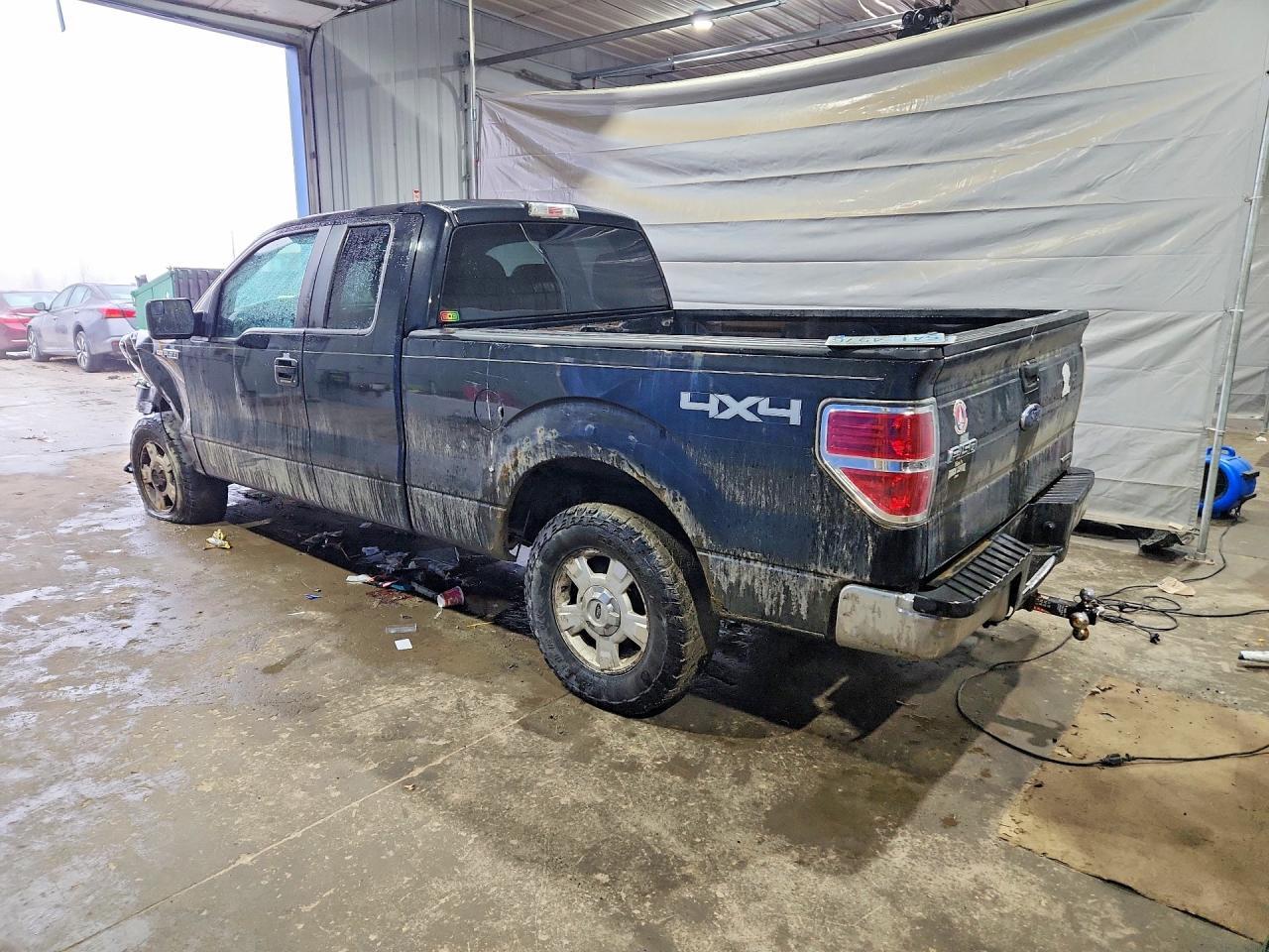 2014 Ford F150 Super Cab - Image 2