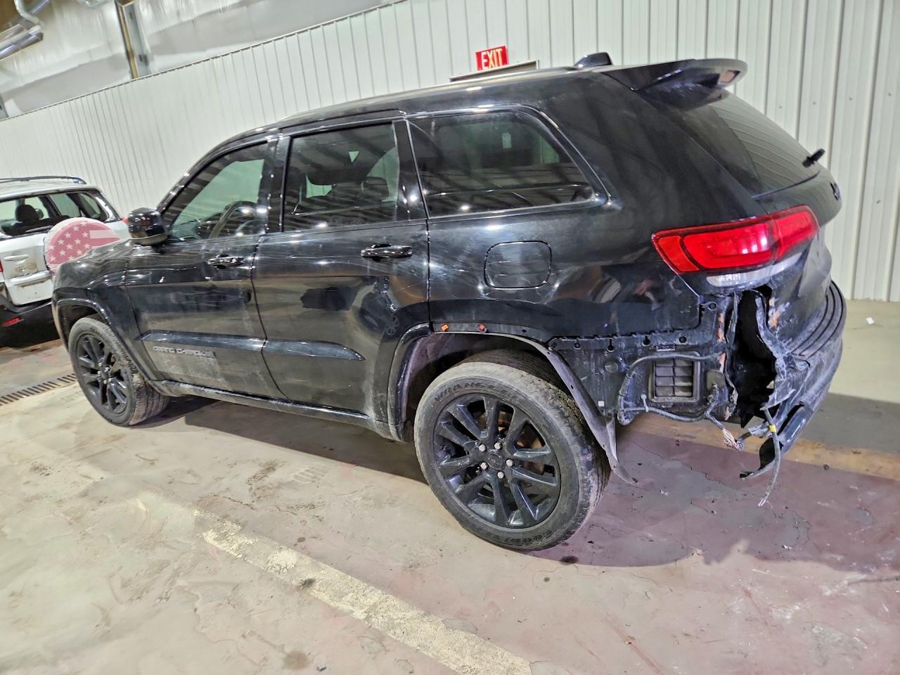 2019 Jeep Grand Cherokee Laredo - Фото 2