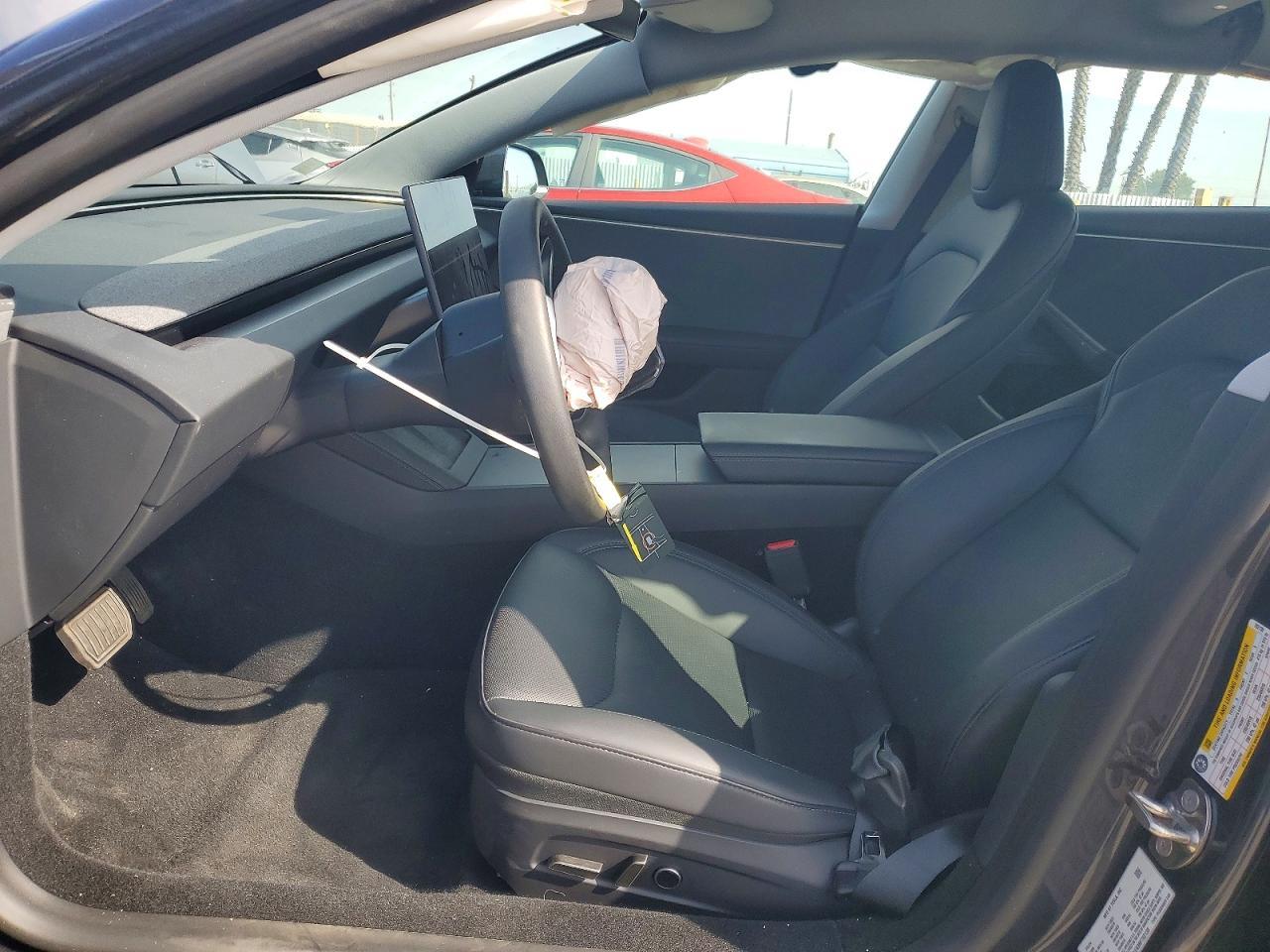 2024 Tesla Model 3 - Фото 7
