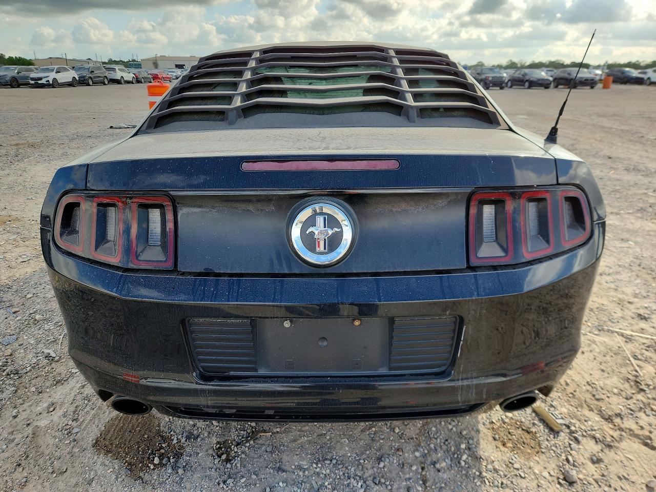 2013 Ford Mustang - Image 6