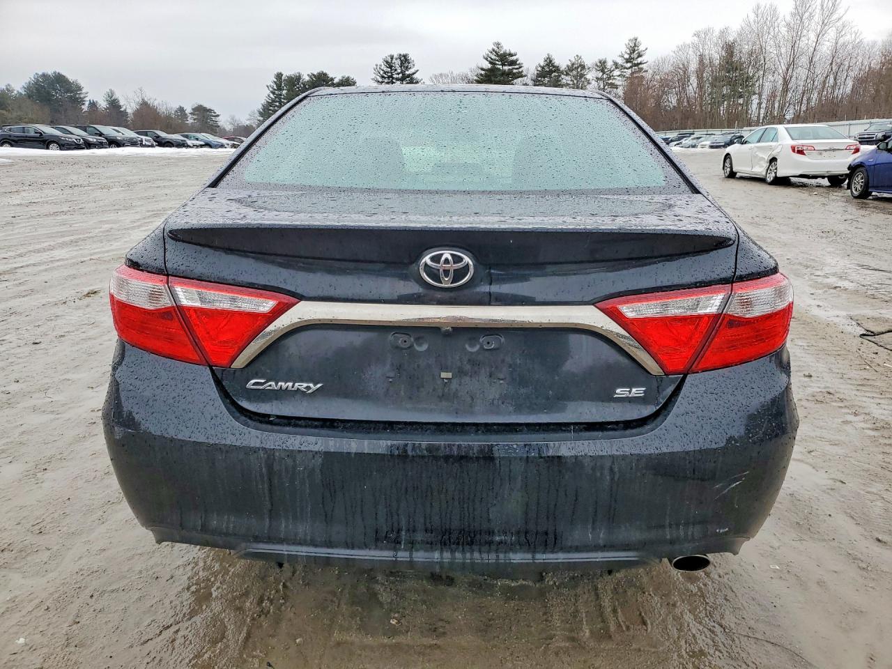 2017 Toyota Camry Se - Фото 6
