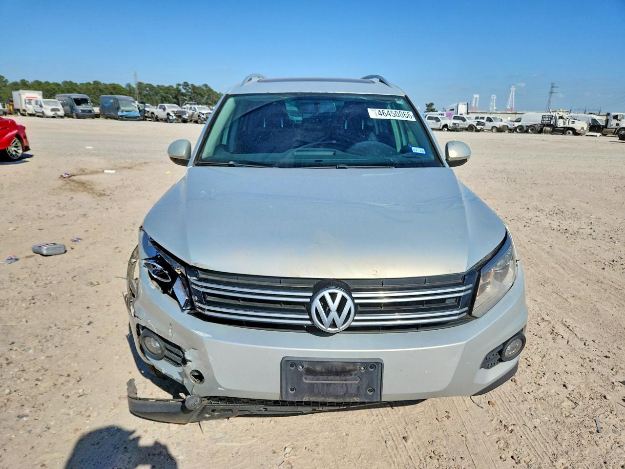 2014 Volkswagen Tiguan S - Image 5