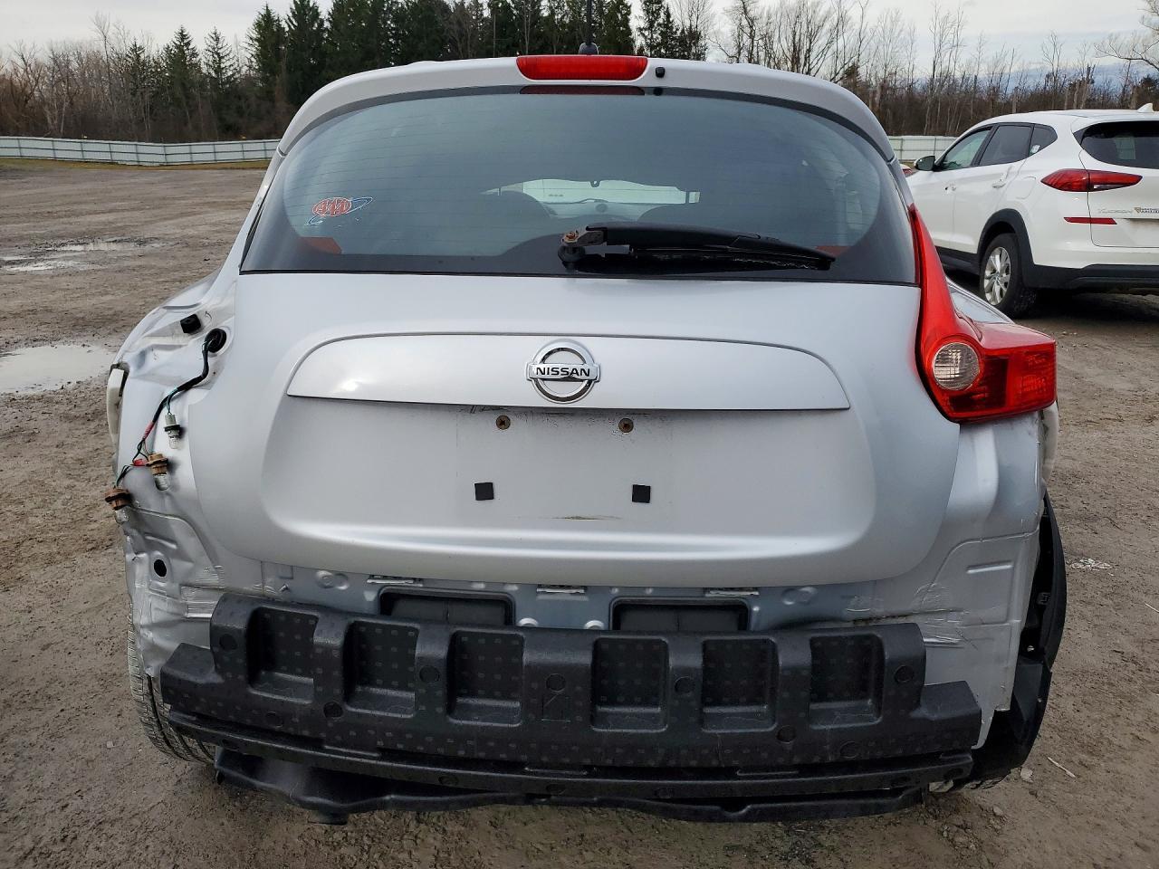 2013 Nissan Juke S - Image 6
