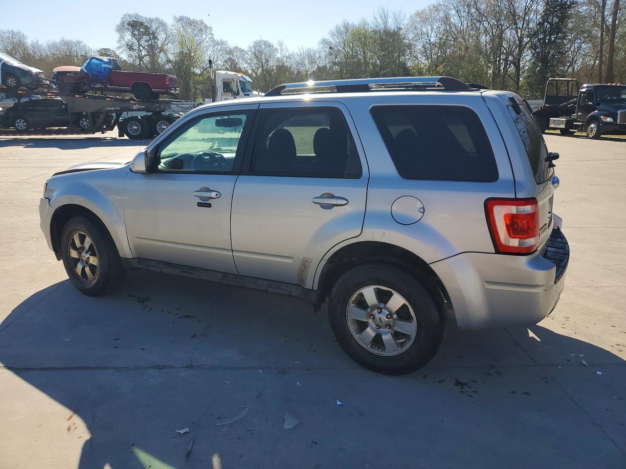 2012 Ford Escape Limited - Image 2