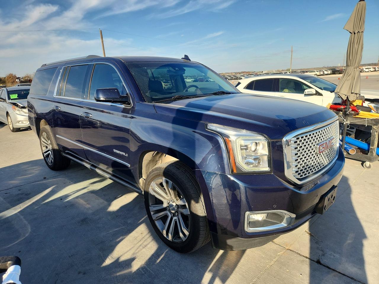2017 GMC Yukon Xl Denali - Фото 4
