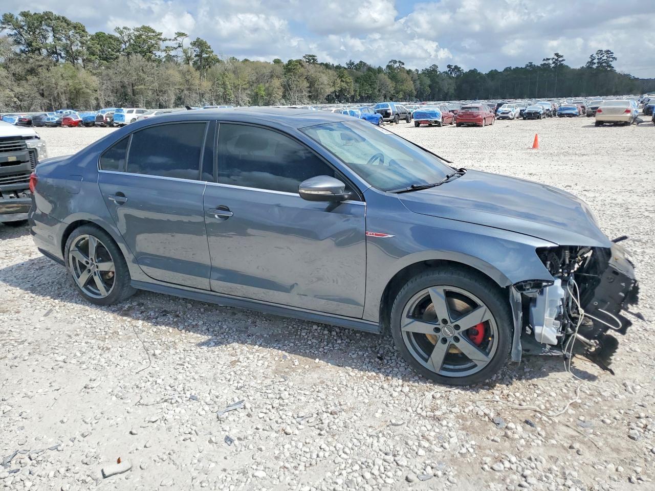 2017 Volkswagen Jetta Gli - Фото 4