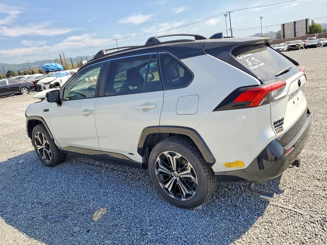 2021 Toyota Rav4 Prime Xse - Фото 2